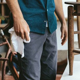 The Slim Chino in Organic Charcoal: Alternate Image 3