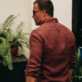 fit model wearing The Jack in Rust Linen, back shot