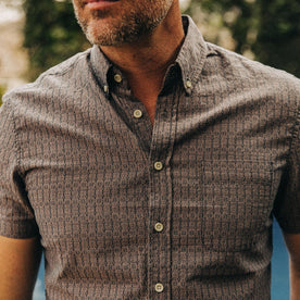 fit model wearing The Short Sleeve Jack in Cocoa Dobby, chest detail