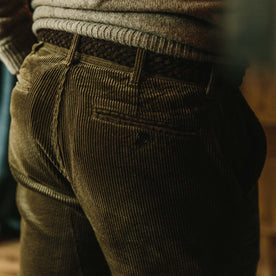 fit model wearing the Foundation Pant, back shot