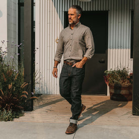 fit model with hand in pocket while walking in The Jack in Ash Jaspe