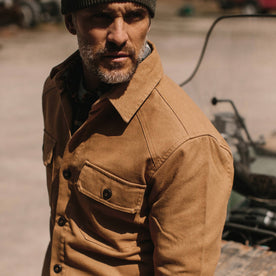 fit model wearing The Lined Shop Shirt, shoulder
