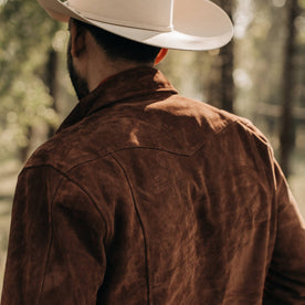 fit model wearing The Western Shirt in Espresso Suede showing the back yoke