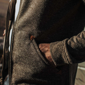 our fit model wearing The Après Hoodie in Olive Hemp Donegal