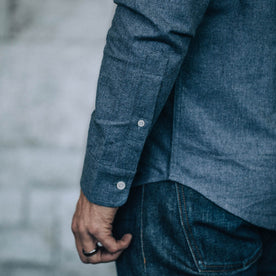 our fit model wearing The Jack in Brushed Heather Navy
