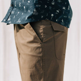 our fit model wearing The Adventure Short in Mushroom