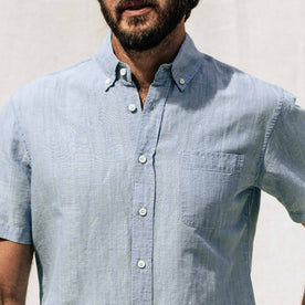 our fit model wearing The Short Sleeve Jack in Sun Bleached Linen