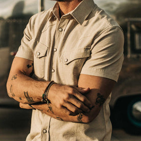 our fit model wearing The Short Sleeve Western in Natural Herringbone