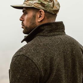 our fit model wearing The Ojai Jacket in Shetland Moss