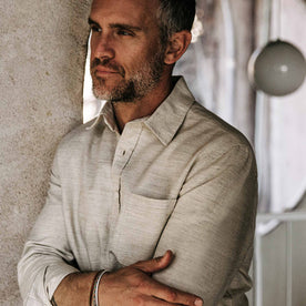 our fit model wearing The California in Natural Hemp