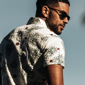 our fit model wearing The Short Sleeve California in Palms