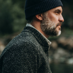 fit model wearing The Bomber Sweater in Black Sesame, shoulder