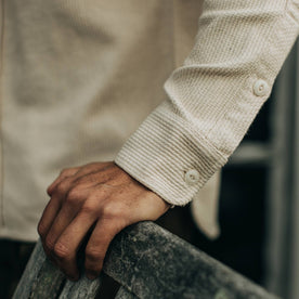 fit model wearing The Cash Shirt in Natural Sashiko, sleeve