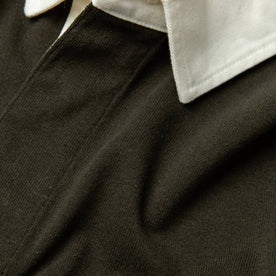 material shot of collar