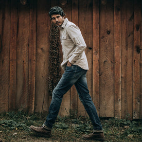 fit model wearing The Yosemite Shirt in Oat Donegal—walking left