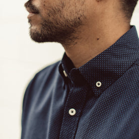 Our fit model wearing The Jack in Cross Jacquard.