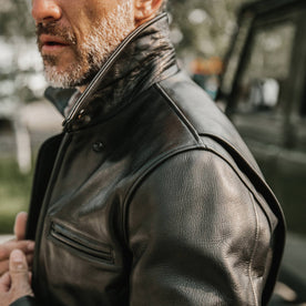 fit model wearing The Moto Jacket in Black Steerhide, shoulder