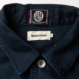 material shot of collar