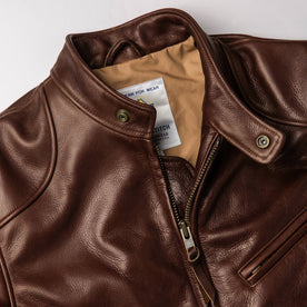 material shot of collar